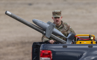 借鉴乌战经验 美向中东部署反无人机系统