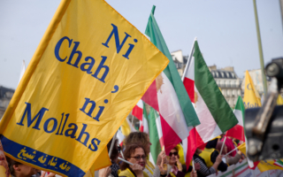 伊朗反对派：新领袖是镇压元凶 继位非法