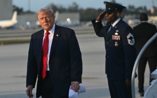 是否会向伊朗派地面部队 川普回应