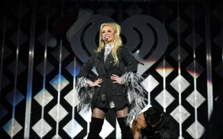 小甜甜布兰妮涉酒驾遭逮 车内还搜到疑似毒品