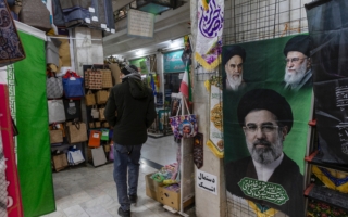 伊朗新领袖持续隐身 疑革命卫队强行扶植