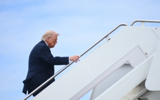 川普批西班牙不配合美军 警告断绝贸易往来