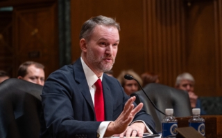 美贸易代表呼吁 企业把关税退款用于员工奖金