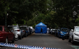 在悉尼东区持刀伤人 知名牙医被警方击毙