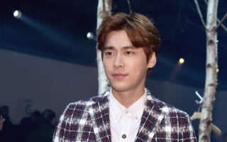 李易峰遭封杀逾三年 到大孤山跪拜求复出