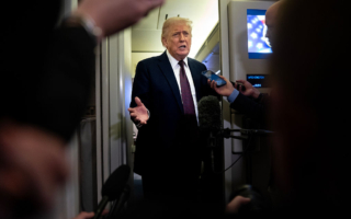 川普：5分钟内可摧毁伊朗哈尔克岛石油设施