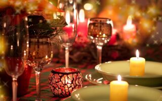 点燃蜡烛可营造气氛 但有个问题看不到