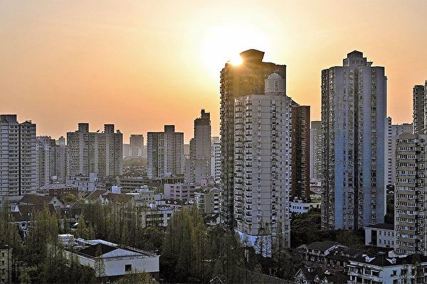 中国1-2月土地出让收入同比大跌25.2%