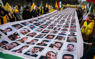 伊朗镇压升级整肃内部改革派 美军压境谈判