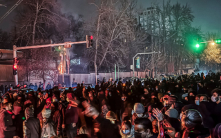 新哈梅内伊政权处决3抗议者 含19岁摔跤冠军