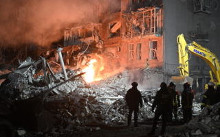 俄乌战四年陷僵局 专家析中共暗中支持战争