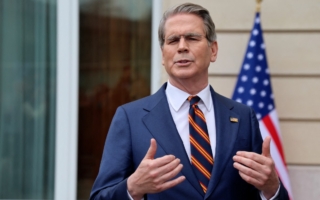 贝森特:川普发通牒是伊朗唯一能懂的语言