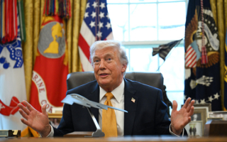 川普取消最后通牒 宣布暂缓打击伊朗能源设施