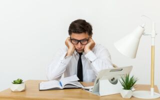 浅析让婚姻绿卡申请人心惊的拒绝意向通知