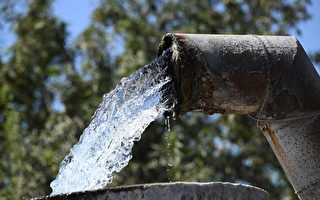 重庆“亿元村”饮水难 供水工程被指形同虚设