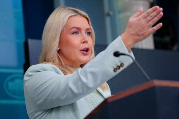 白宫：若伊朗再次误判 将遭更猛烈打击