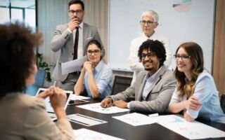 为何会议取消给人解脱感？ 研究：与时间有关