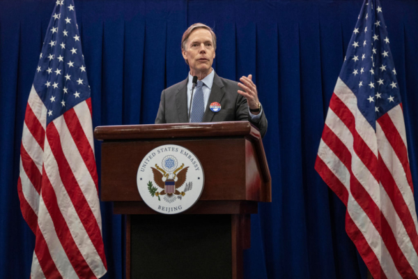 前美驻华大使：伊朗战争重创北京全球野心