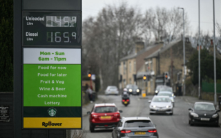 能源涨价 英国拟推应急解决方案