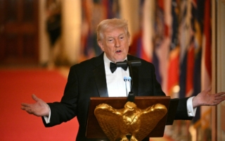 川普宣布向格陵兰岛派遣医疗船