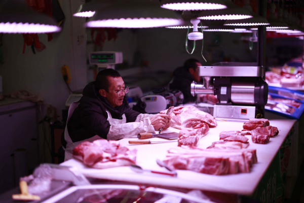 大陆猪肉价格续跌 沈阳特价肉低至1.99元/斤