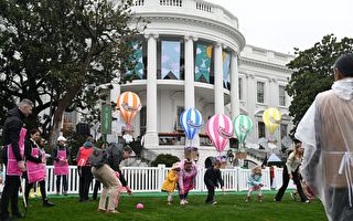 组图：数万人齐聚白宫 庆复活节滚彩蛋活动