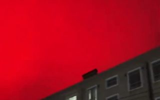 中共环台军演之际 浙江舟山又现血红色天空