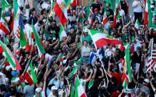 美以袭击伊朗政权 余茂春：人民渴望变天