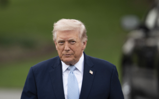 美伊谈判 川普透露与哪个伊朗高官接触