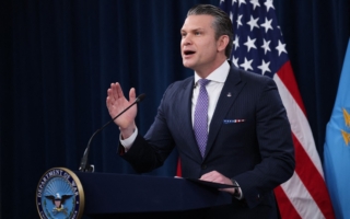 伊朗战争 美防长：对中俄举动了如指掌