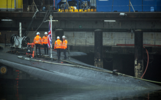 英核潜艇舰长辞职 疑涉议员丈夫中共间谍案