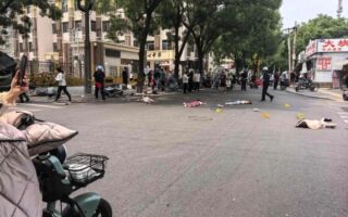 北京发生车撞小学生惨案 11人死伤