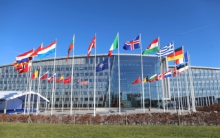 因盟友拒支持对伊朗行动 川普拟退出北约