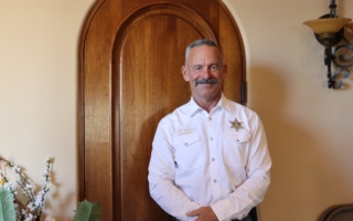 河滨县警长暂停调查2025年特别选举疑点