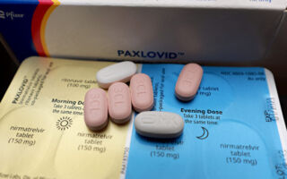 袁斌:涉嫌造假 中共药监局陷“数据门”