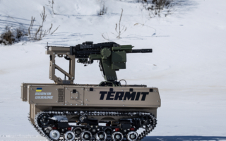 泽连斯基：乌军机器人部队首次攻下俄阵地