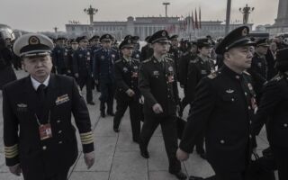 11名中共人大常委会委员被撤职 含5名上将