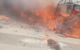 中国新年前夕 江苏烟花爆燃致8死2伤