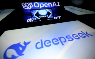 DeepSeek新模型V4未能缩小美AI领先优势