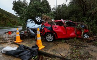 组图：新西兰首都暴雨成灾 进入紧急状态