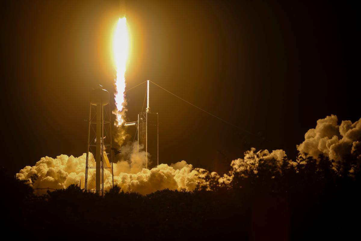 SpaceX龙飞船载6300磅物资赴太空站 四大看点