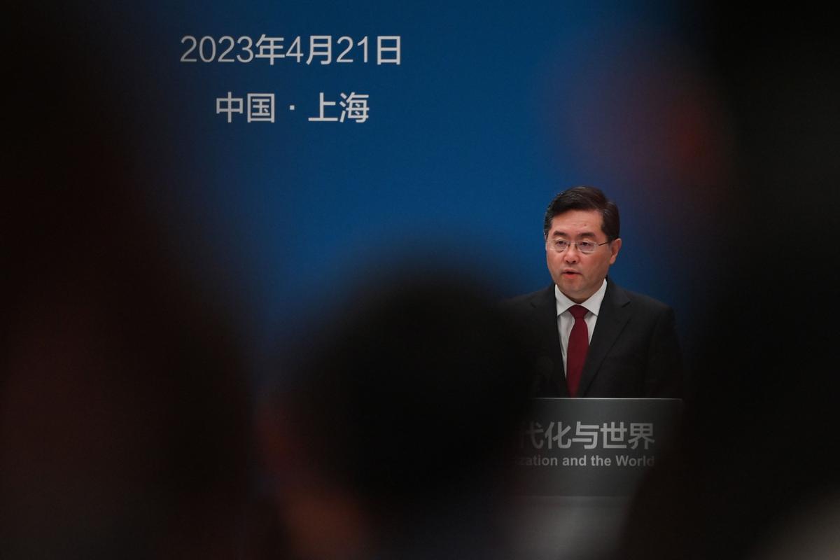 美前官员:习和秦刚喝酒经常喝到不省人事