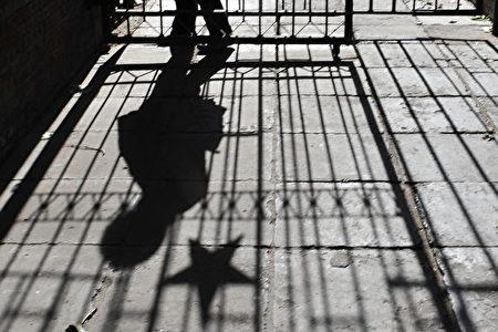 【独家】厅局级官员纷出逃 中共收紧出境核查