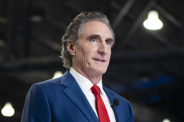 美内政部长：约30国有意加入关键矿产俱乐部