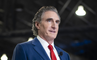 美内政部长：约30国有意加入关键矿产俱乐部