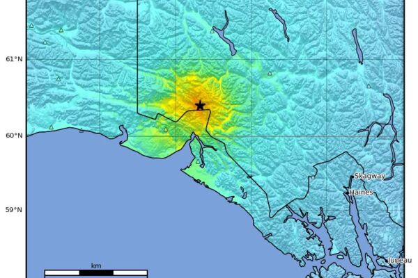 阿拉斯加发生7级强震 余震不断 尚无伤亡报告