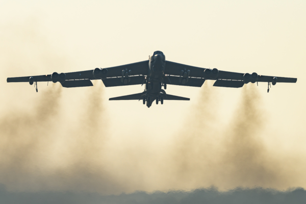 B-52轰炸机飞越伊朗 为何足以说明战争走向