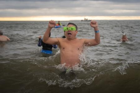 情绪低落？ 冷水浸泡5分钟让你心情飞扬起来